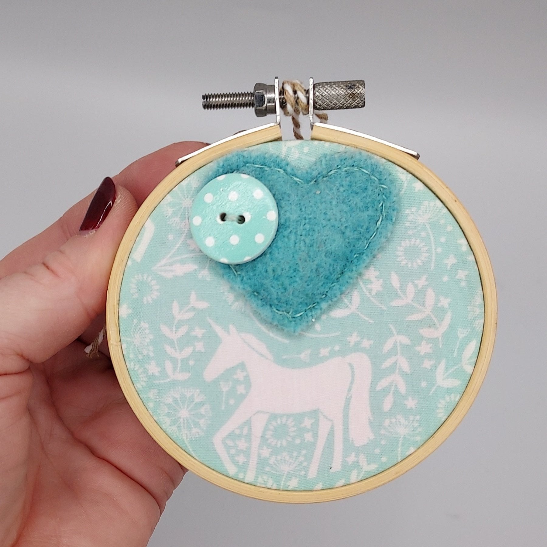 Heart embroidery hoop